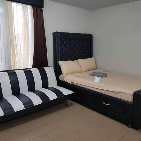 Zg-150Newport Daire Manila Dış mekan fotoğraf